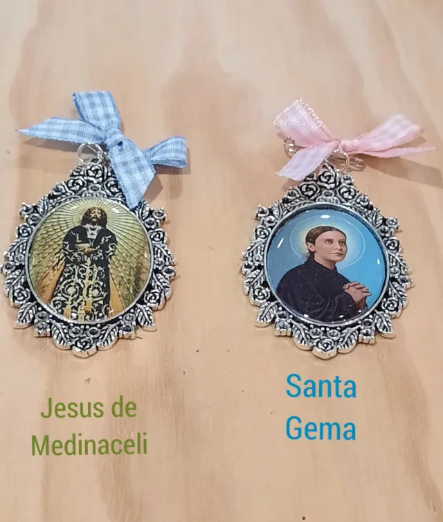 Medallón Cuna Angel de la Guarda y OTROS.