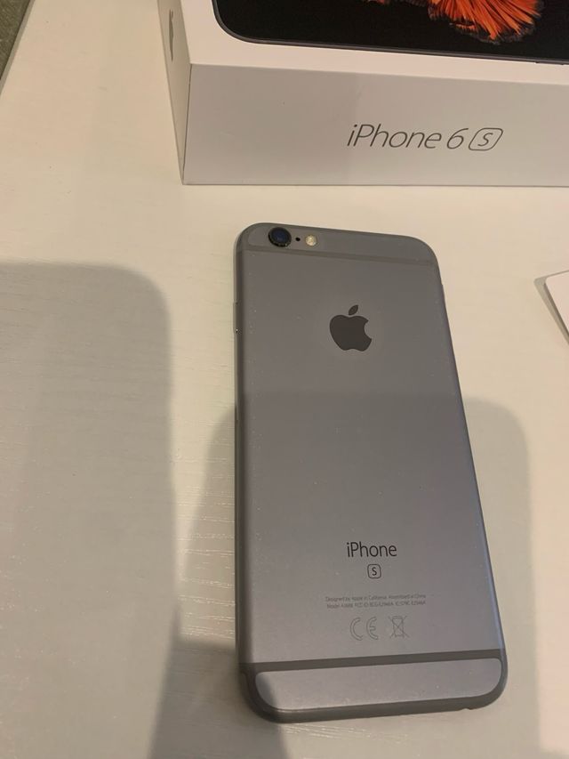 iPhone 6S 32GB Nero/Argento