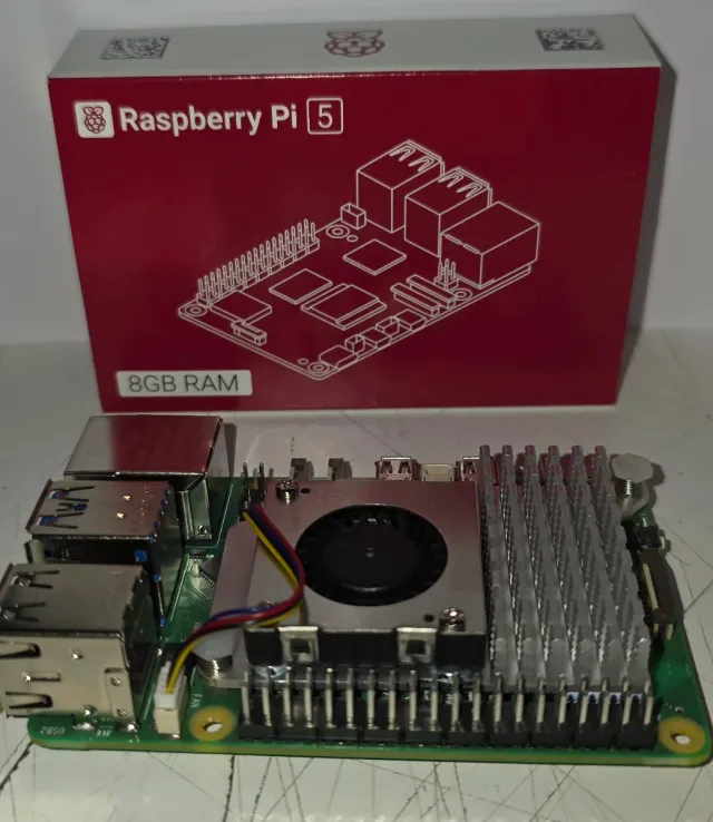 Raspberry Pi 5 8GB