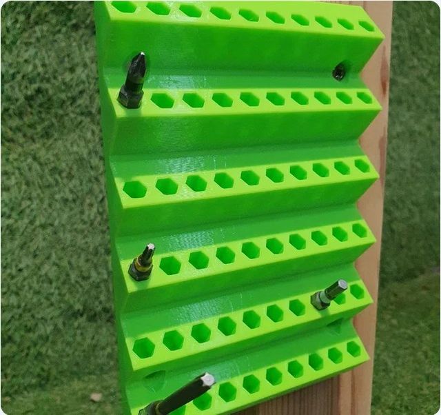 SOPORTE DE PARED PARA PUNTAS HEXAGONALES