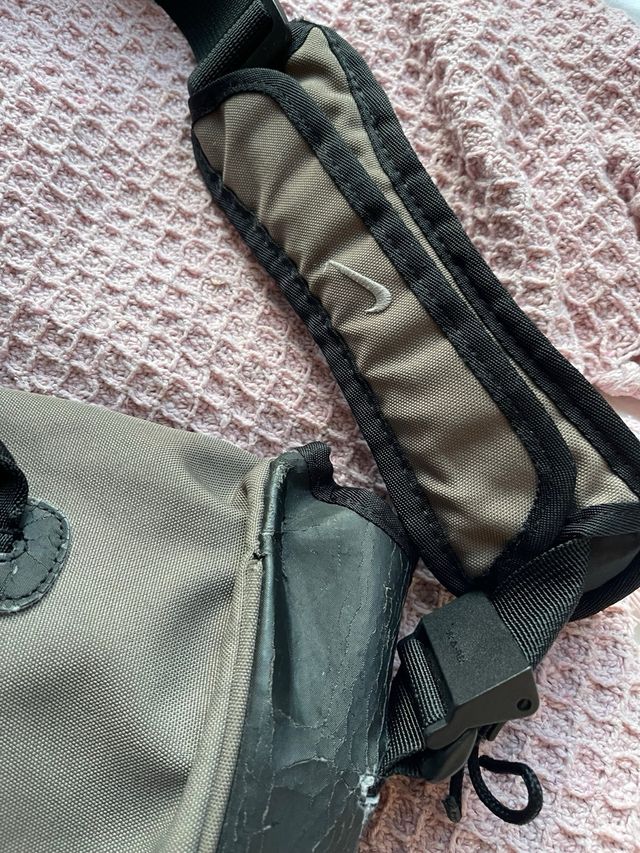 Nike Cordura 2000s Beige/Negro Bolso Mensajero Lap