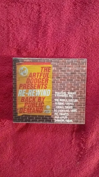 Lote 6 CDs de música Electrónica