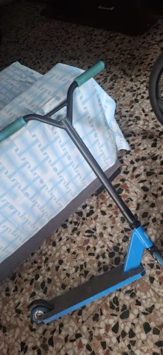 Patinete Scooter Homcom Azul y Negro