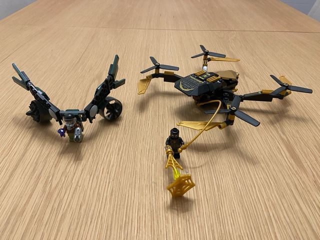 Lego Vulture Drone y Moto