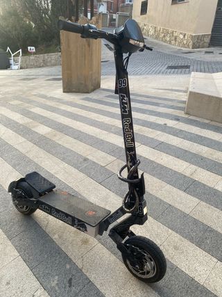 Kukirin G2 con vinilo KTM red bull