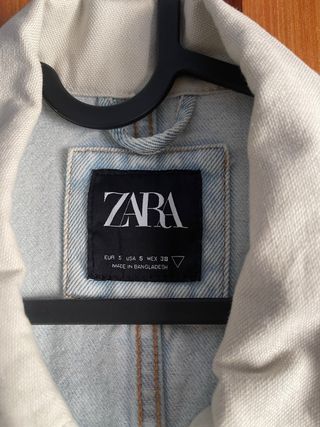 Chaqueta vaquera ZARA azul
