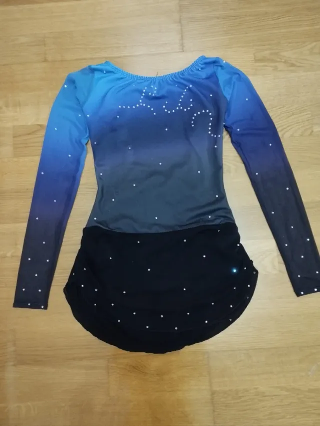 Maillot patinaje artístico. Talla 14