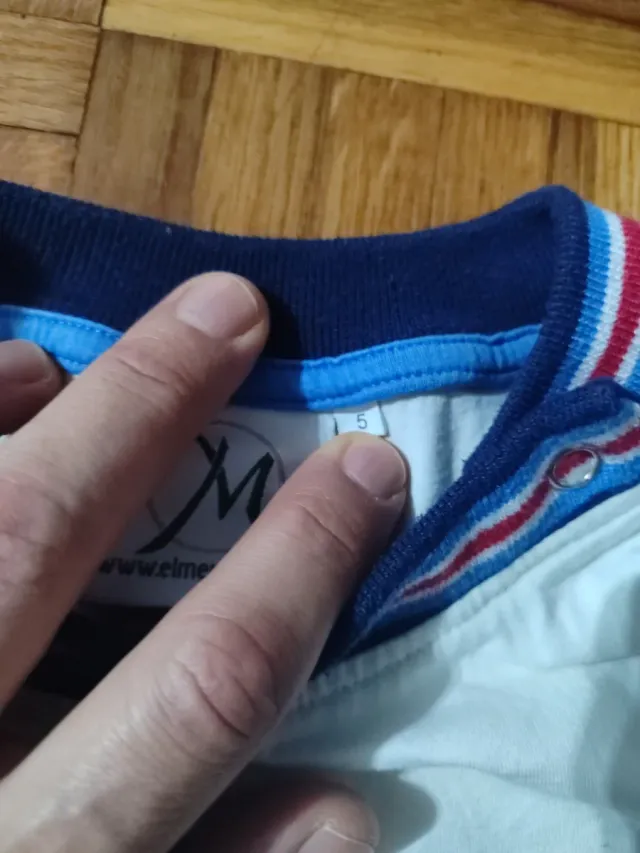 Camiseta deportiva colegio Jesus Maria talla 5