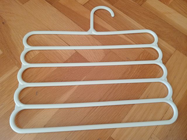 Percha para pantalones blanca