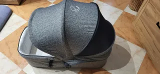 Sillita paseo + capazo JANE MUUM
(SIN CARRO)