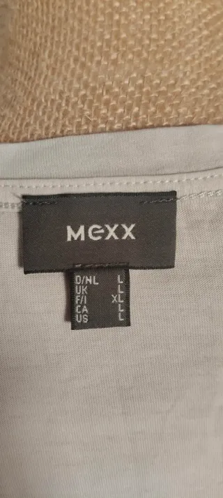 Camiseta Mexx tonos grises con estampado