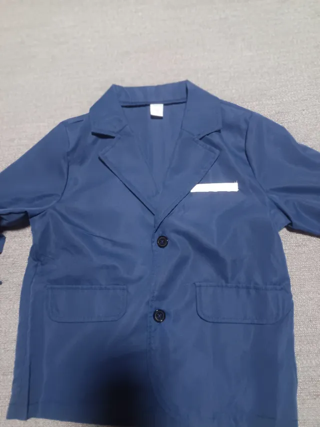 Traje azul niño talla 6