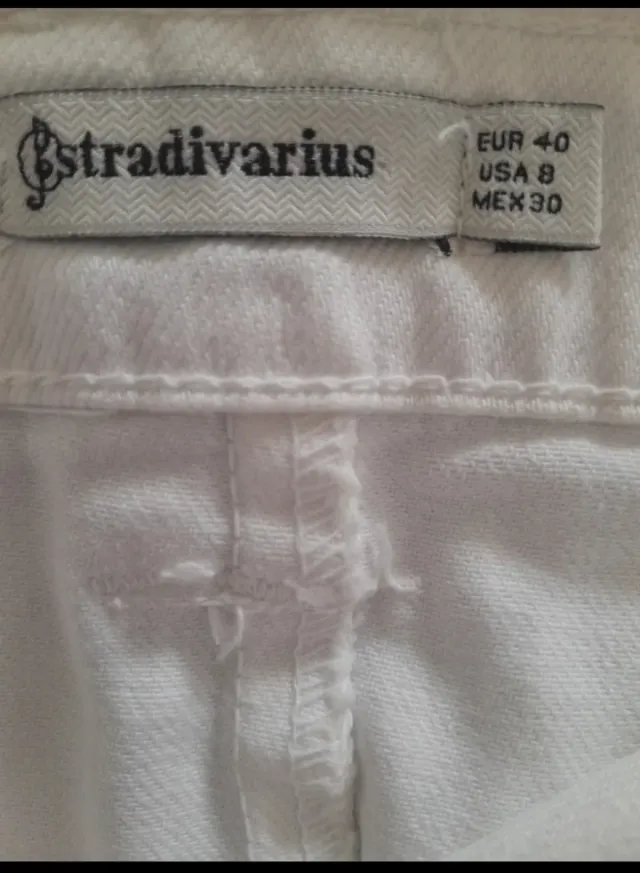 Falda vaquera blanca Stradivarius