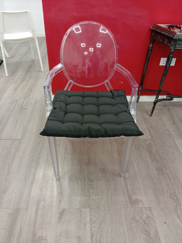 Sillones silla de metacrilato transparentes