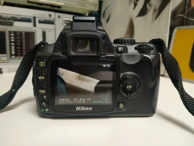 Cámara Réflex Nikon D40