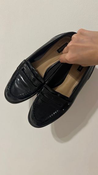 Mocasines charol Pull&Bear talla 37 negro elegante