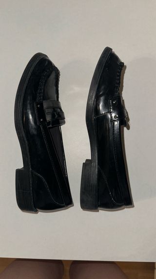 Mocasines charol Pull&Bear talla 37 negro elegante