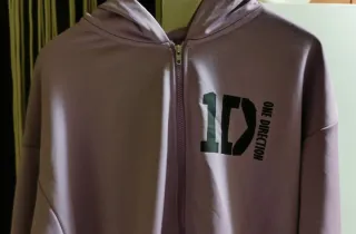 Sudadera One Direction morada