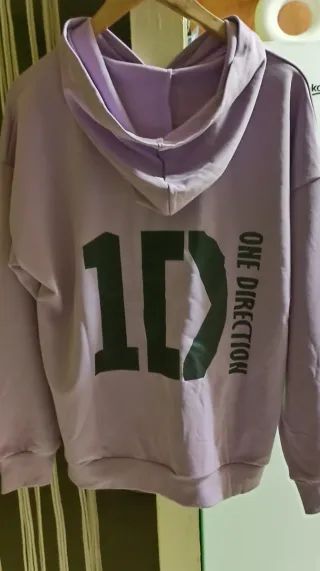 Sudadera One Direction morada