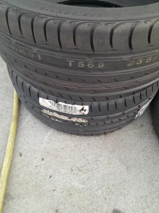 2 Neumáticos Nexen N8000 235/35/19