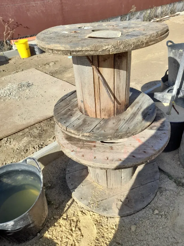 Prezzo bobina in legno x und