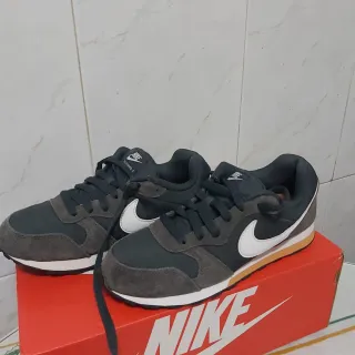 Zapatillas Nike MD Runner 2 T37.5