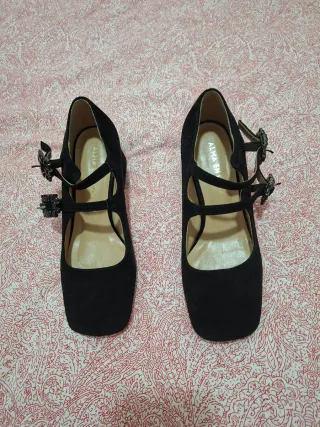 Zapatos de lujo con pedreria