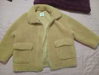 Chaqueta Zara Beige Borreguito
