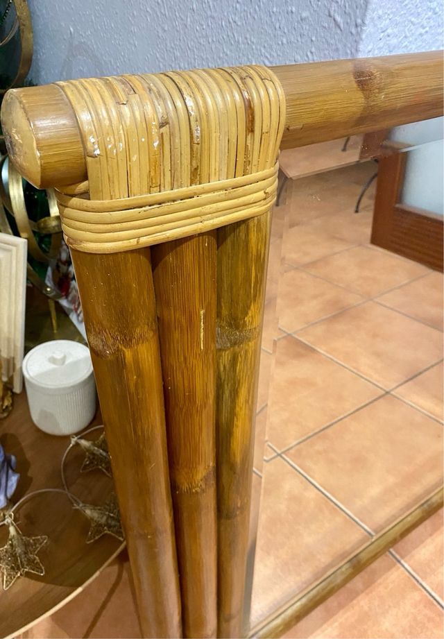 Precioso espejo de bambú