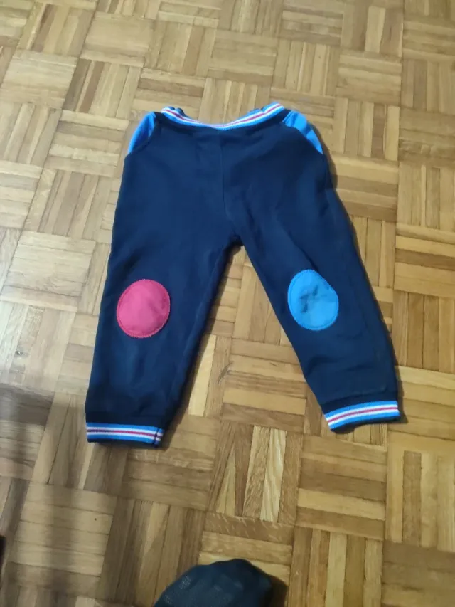 Pantalón deportivo azul colegio Jesus Maria T4