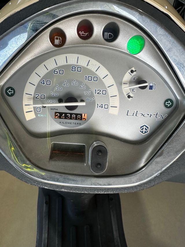 Piaggio Liberty 125cc Beige