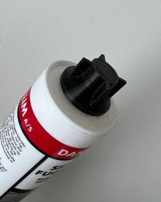 1 SACA SILICONA Y 5 TAPONES DE CARTUCHOS DE SILICO