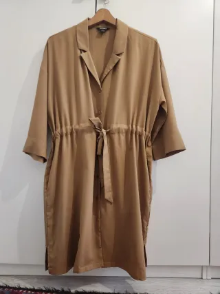 Vestido fluido Monki.