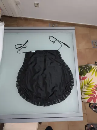 Delantal Baturra Adulto Negro. Usado dos veces