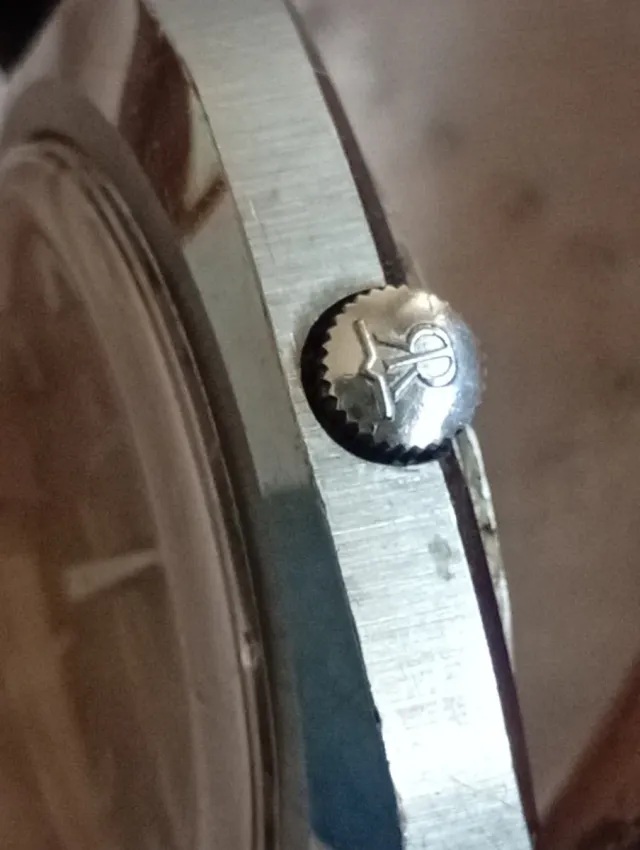 Orologio svizzero automatico Revue