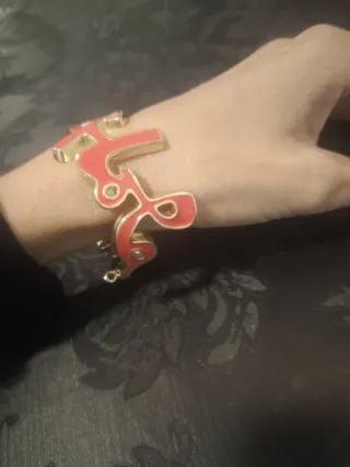 Pulsera Bimba y Lola dorada y roja