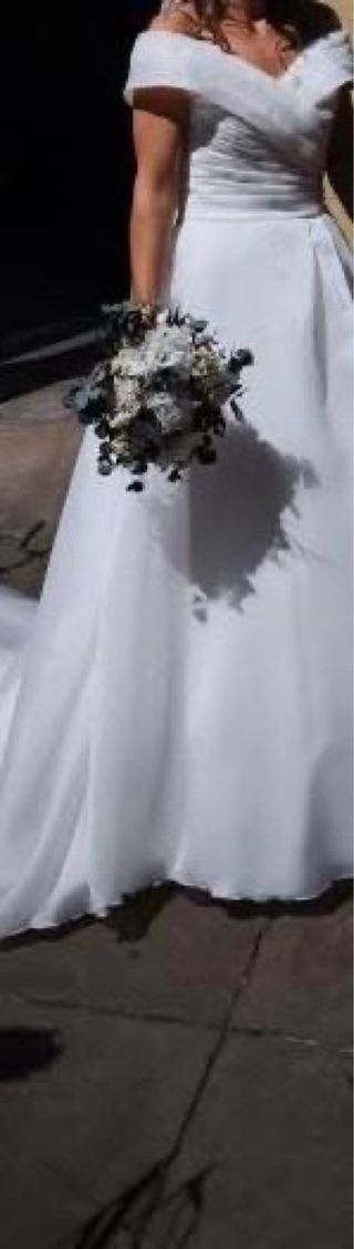 Vestido de novia de Demetrios