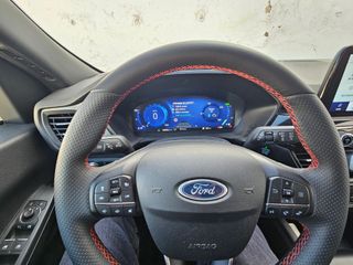 FORD KUGA ST LINE X 2.5 DURATEC FHEV 190CV AUTOMT.