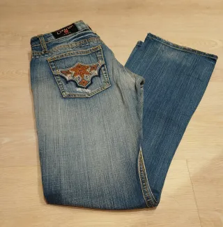 Vaqueros vintage campana