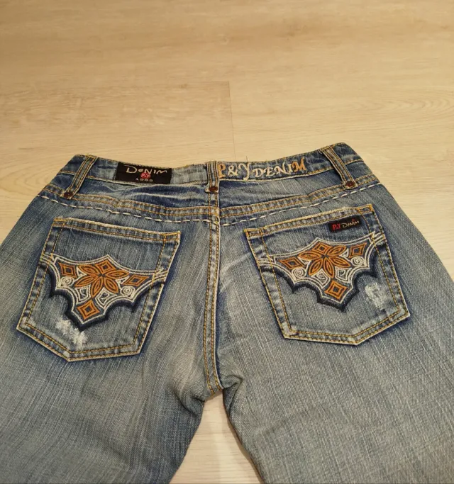 Vaqueros vintage campana