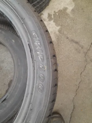 2 Neumáticos 225/40 R18 92W