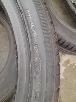 2 Neumáticos 225/40 R18 92W