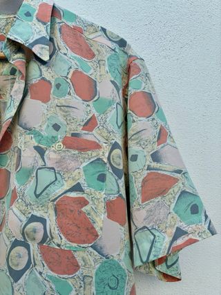 Camisa vintage estampado multicolor