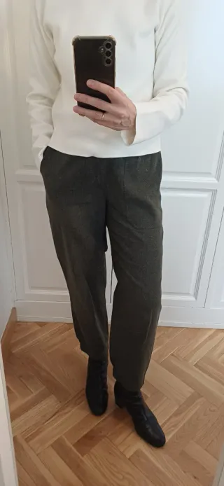Pantalón bombacho verde Massimo Dutti