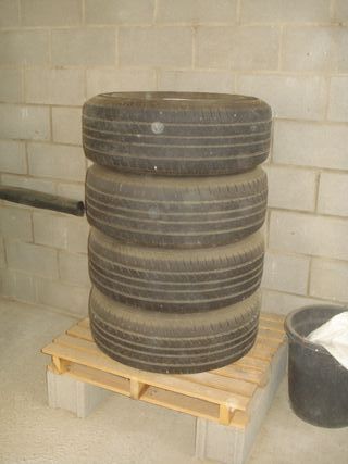 4 Llantas completas Originales Montero 2.8