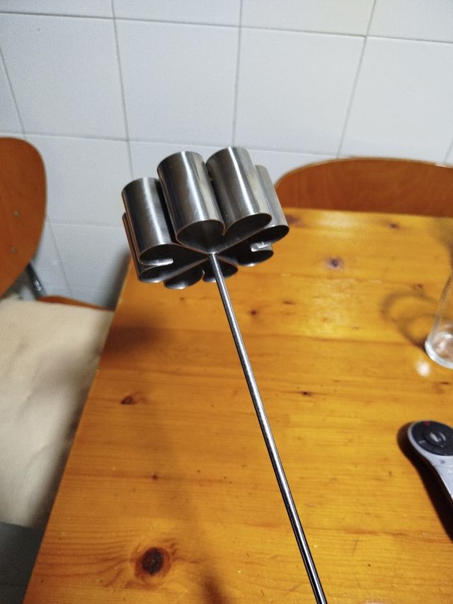 Molde para hacer flores de metal