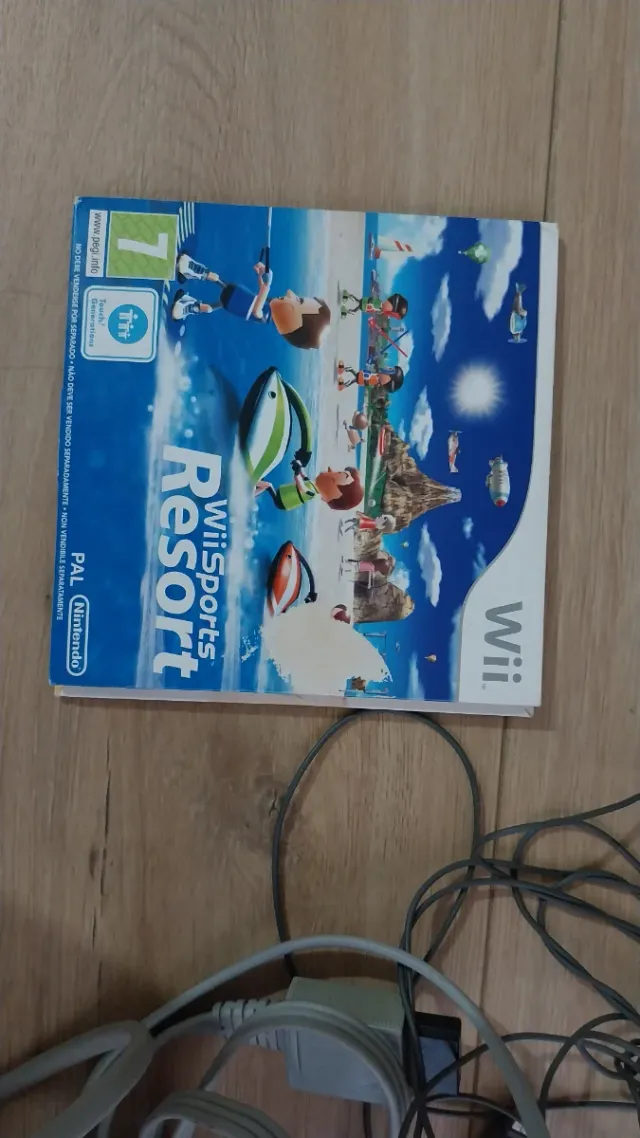 Wii Sports + Resort + 3 Mandos