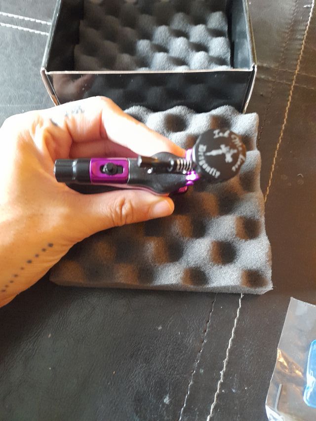 Máquina de Tatuaje Rotativa Morada