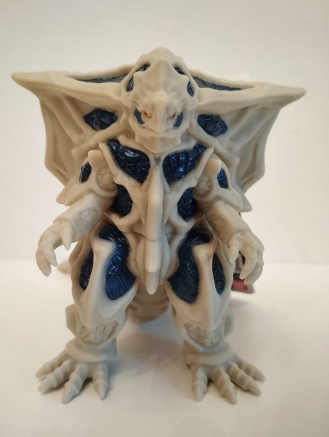 Set 4 Mostri Kaiju Ultraman Bandai w/TAG 🇯🇵