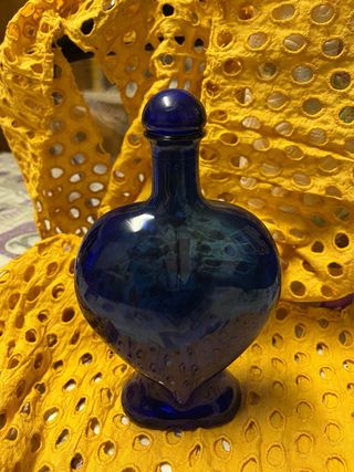 Coppia bottiglie decorative in vetro